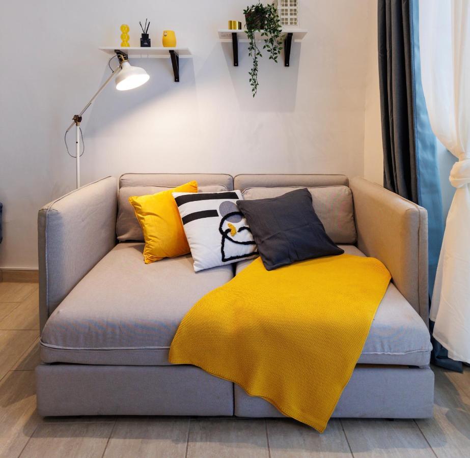 Cozy Market-Square Retreat Located In The Heart Of The 10Th District Вена Экстерьер фото
